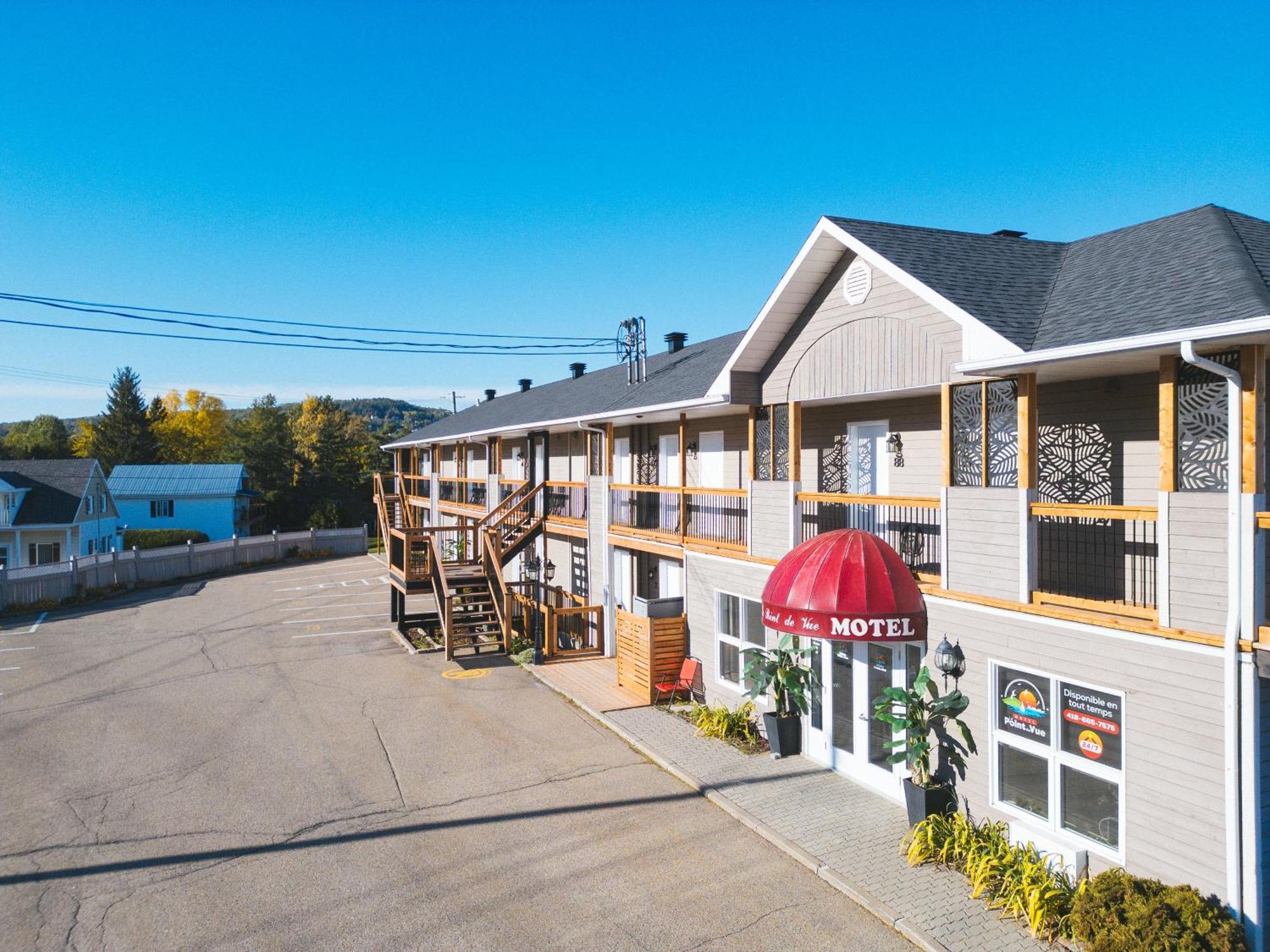 Motel Le Point De Vue La Malbaie Exterior photo